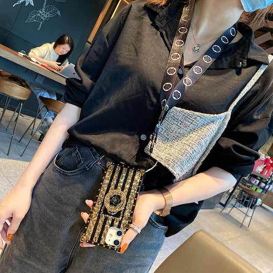 2021 Luxury Black Rose Flower Crystal Ring Glitter Gold Phone Case For iPhone Samsung and Huawei - Dealggo.com