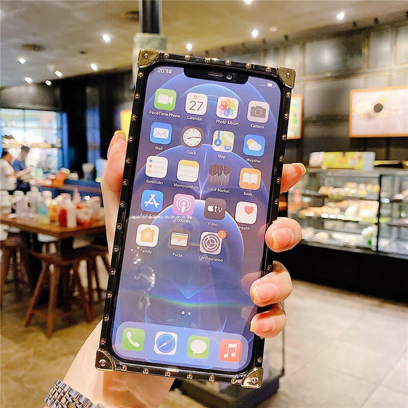 2021 Creative Marble Pattern iPhone Case - Dealggo.com