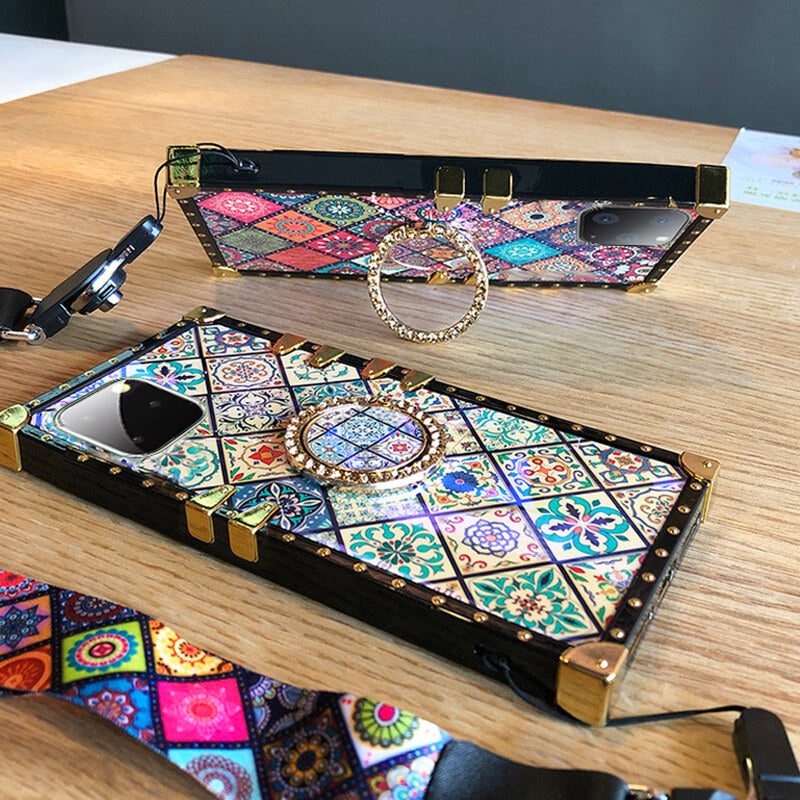 Luxury Vintage Flower Lanyard Strap Case For iPhone 15 PRO 14 PRO Max 11 12  XS XR Square Cover for iphone 13 PRO MAX 7 8 Plus